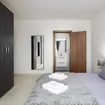 Modern & Spacious 2br With Country Views - Close To Xemxija Bay *