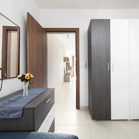 דירה Modern & Spacious 2br With Country Views - Close To Xemxija Bay סיינט פול ביי