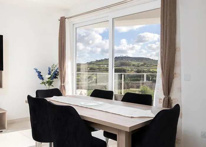 Lägenhet Modern & Spacious 2br With Country Views - Close To Xemxija Bay *