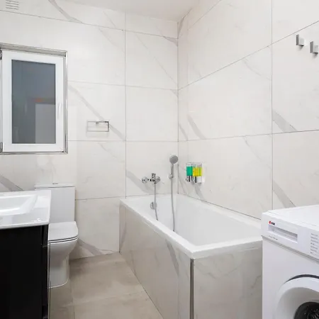 Apartmán Modern & Spacious 2br With Country Views - Close To Xemxija Bay *